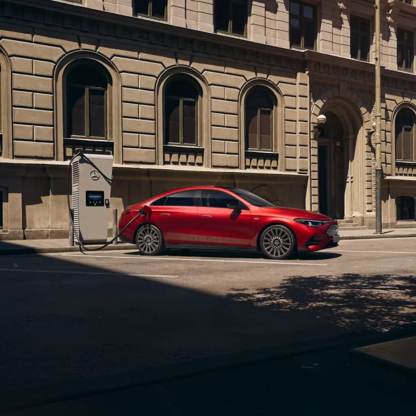 Mercedes-Benz представляют новый электрический CLA