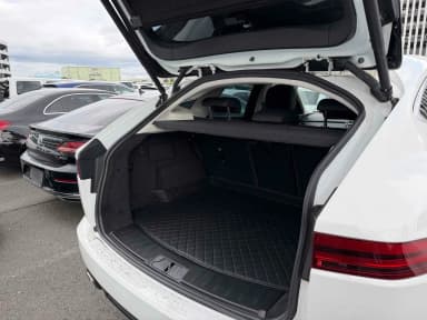 Boot with the tailgate open, around 577 litres of luggage space. Car 107