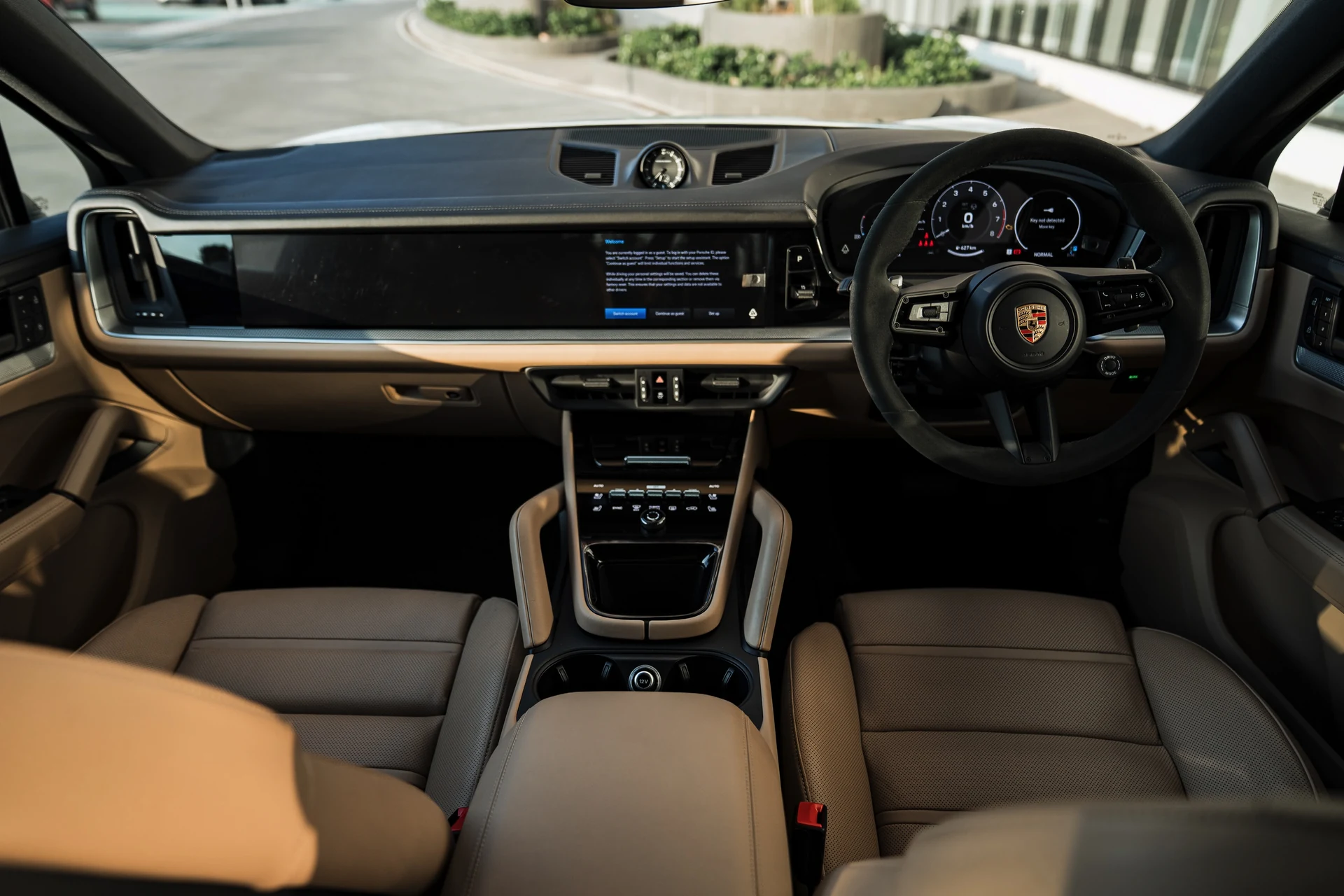 Dashboard and GT Sport steering wheel in Race-Tex. Car 79