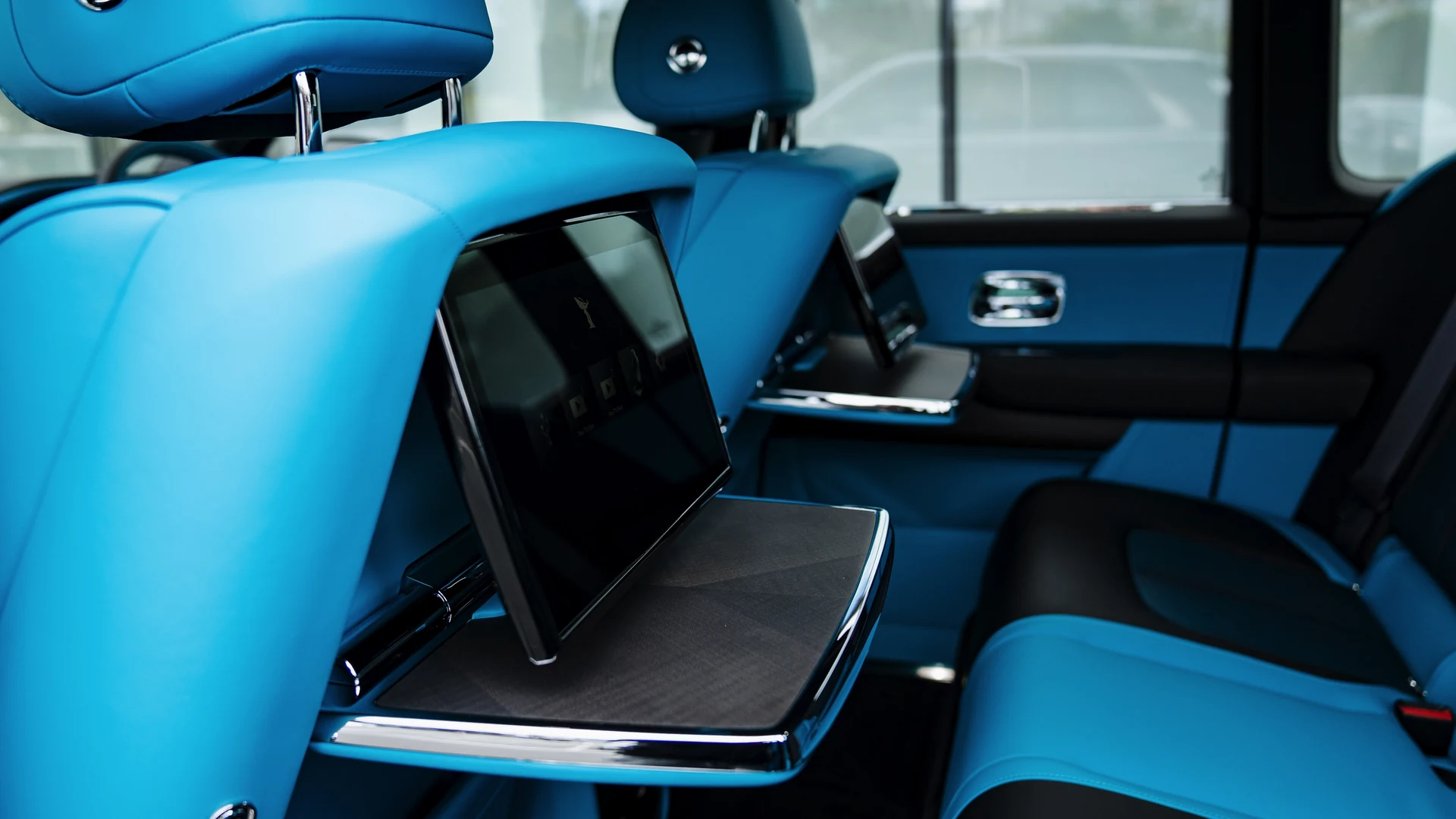 Exterior styling detail. Car 74