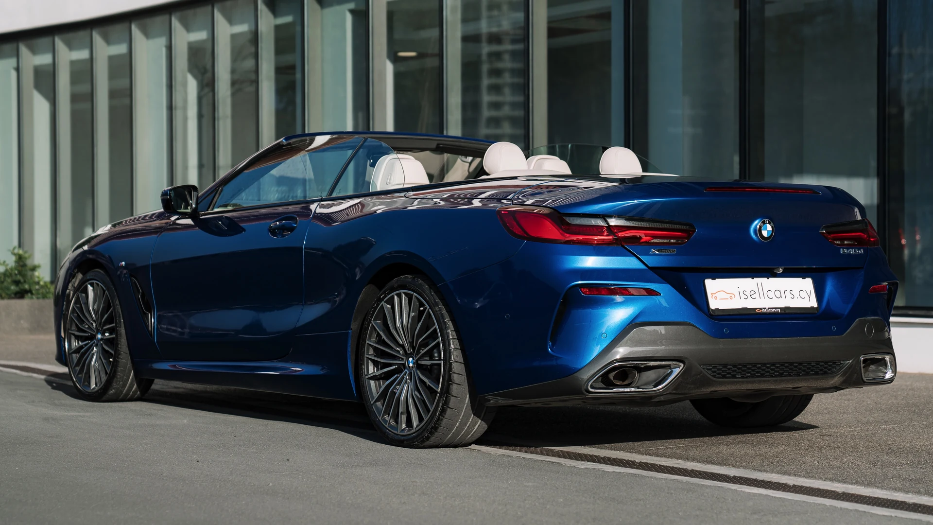 Rear three-quarter exterior view. Car 73