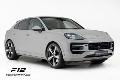 2023 Porsche Cayenne photo