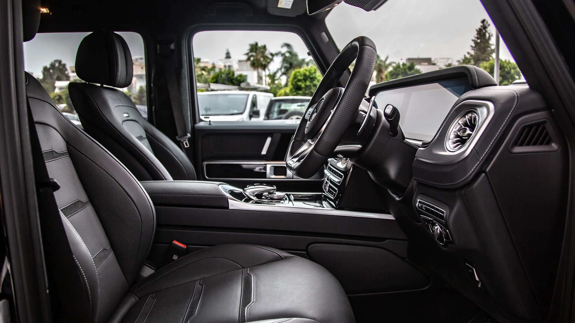 Exterior styling detail. Car 8